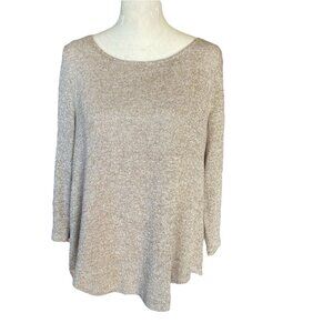 Soho beige and white layered pullover stretchy 3/4 sleeve top with gold shimmer